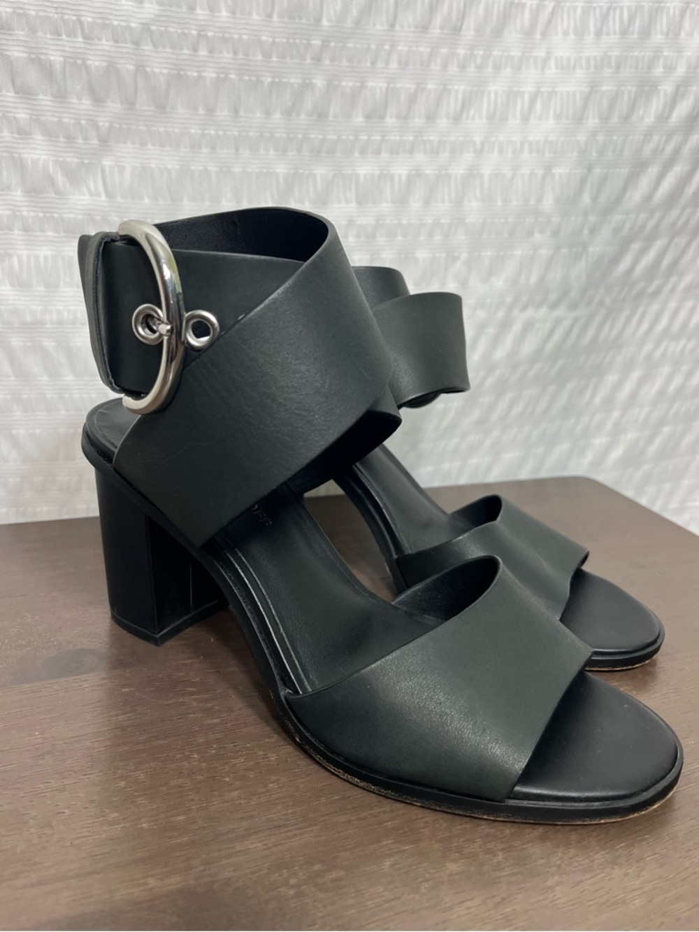 Rebecca Minkoff VALAREE Black Leather Block Heel Sandals with Silver Buckle 7.5